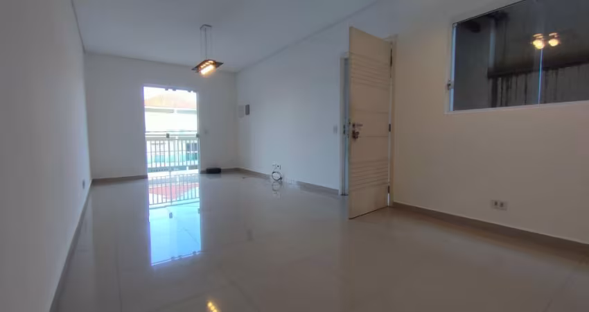 Sobrado a venda em Residencial Vila Deste/Cotia com 129m², 3 quartos e 2 vagas