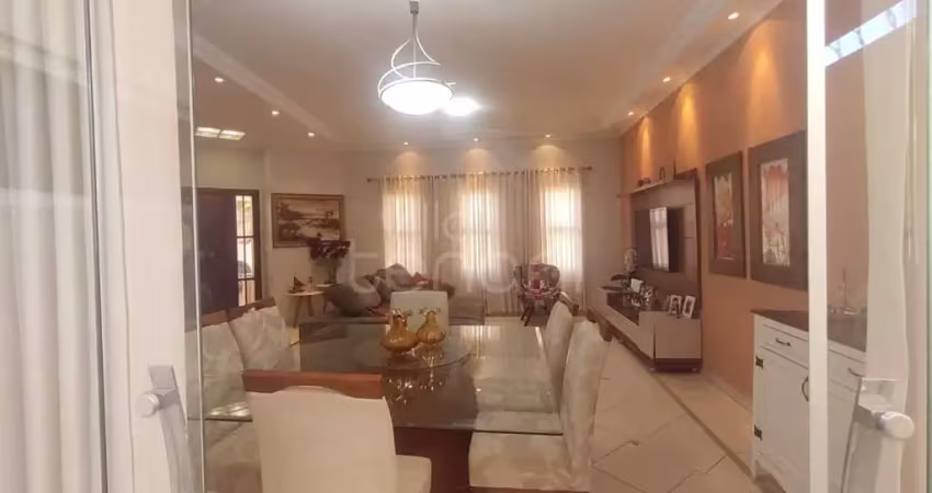 Casa com 3 quartos à venda no Jardim Marilú, Mirassol 