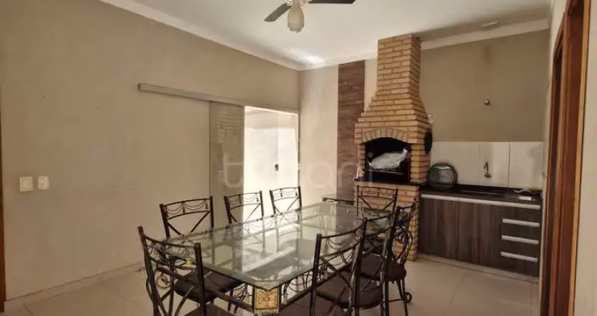 Casa com 3 quartos à venda na Rua Américo Machado, Residencial Regissol I, Mirassol
