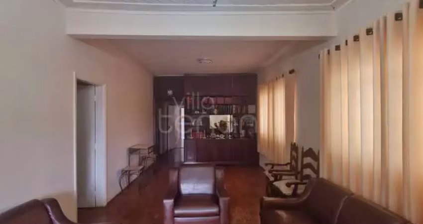 Casa no centro de mirassol, com vocação comercial em uma das principais ruas da cidade!