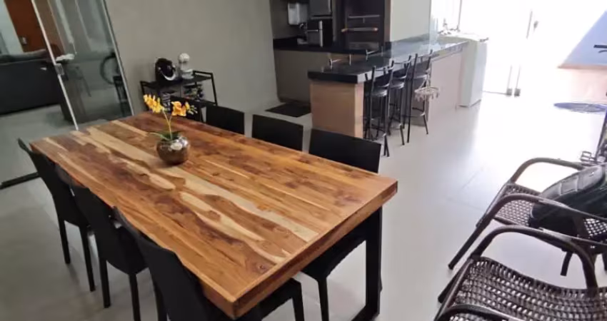 Belíssima casa à venda no mais parque, em mirassol/sp