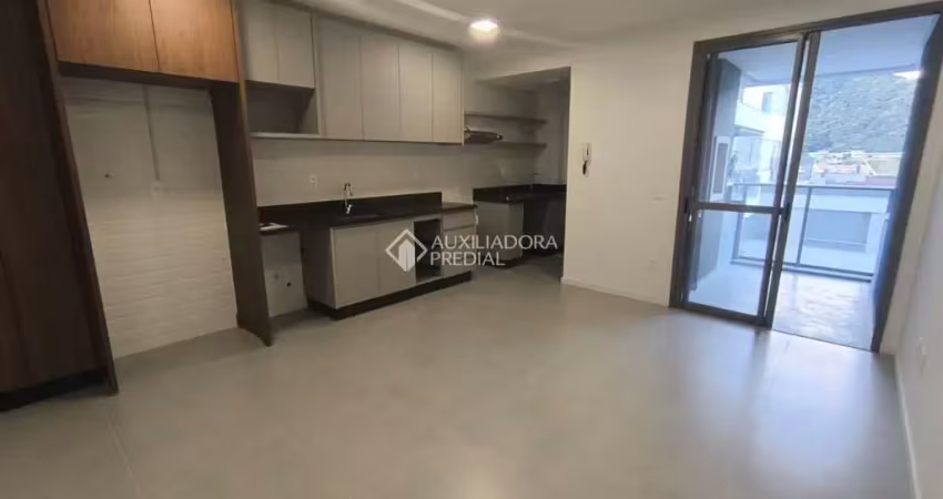 Apartamento com 2 quartos para alugar na Rodovia Haroldo Soares Glavan, 795, Cacupé, Florianópolis
