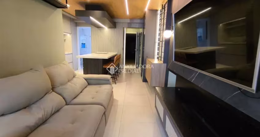 Apartamento com 2 quartos para alugar na Rua Capitão Romualdo de Barros, 850, Carvoeira, Florianópolis