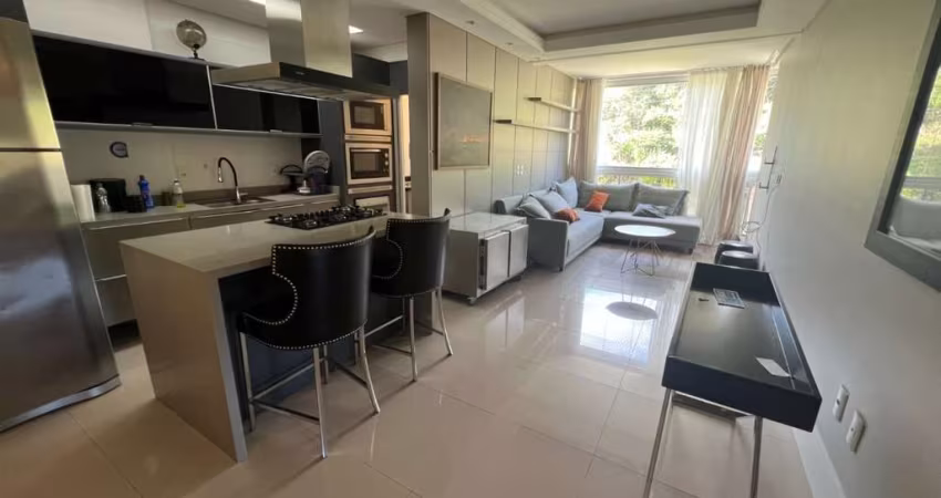 Apartamento com 3 quartos para alugar na Rua Pirineus, 86, Itacorubi, Florianópolis