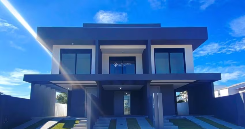Casa com 3 quartos para alugar na Rodovia Francisco Magno Vieira, 20, Campeche, Florianópolis