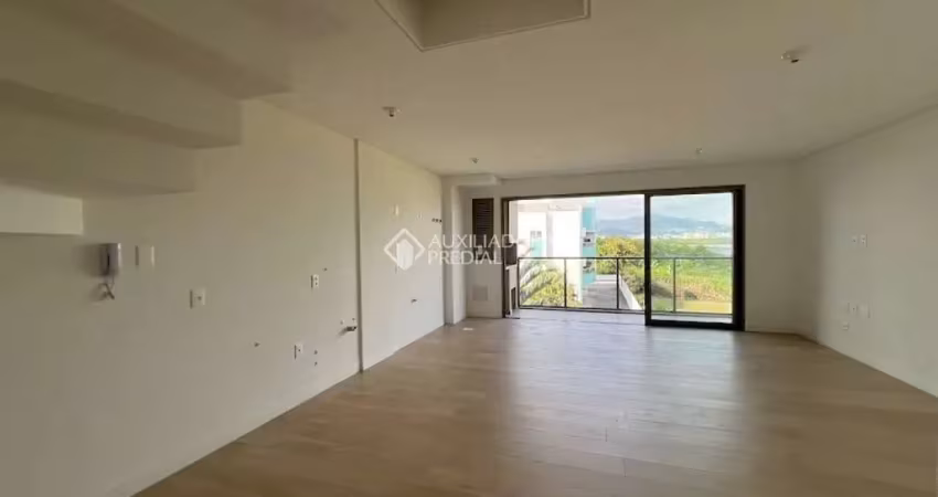 Apartamento com 2 quartos para alugar na Rua Júlio Vieira, 237, João Paulo, Florianópolis