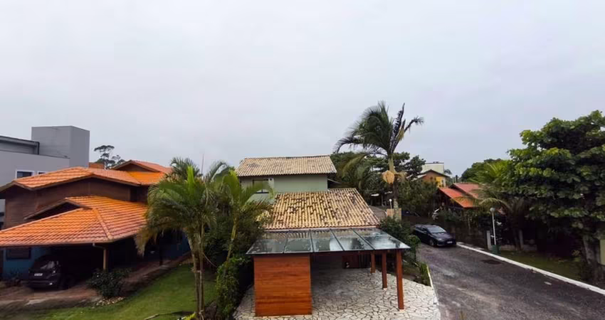 Casa em condomínio fechado com 4 quartos para alugar na Rodovia Francisco Magno Vieira, 4023, Campeche, Florianópolis