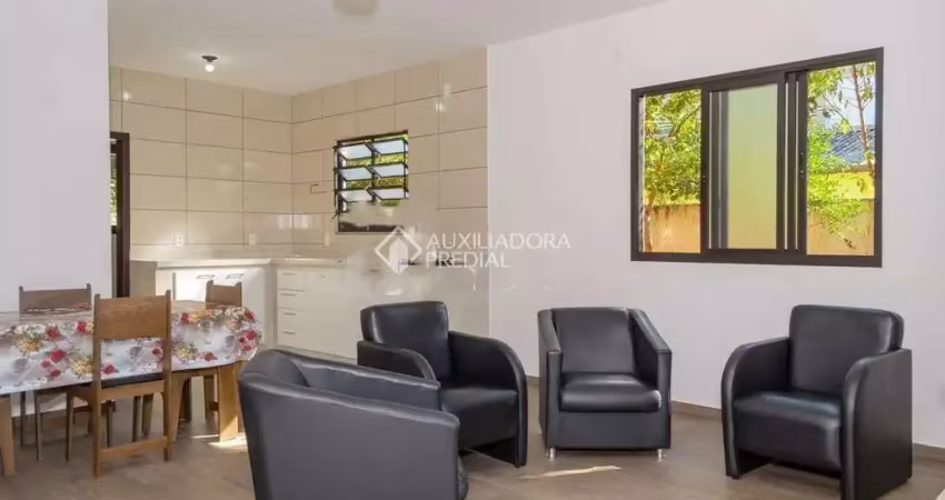 Casa em condomínio fechado com 3 quartos para alugar na Rua Coruja Dourada, 643, Campeche, Florianópolis