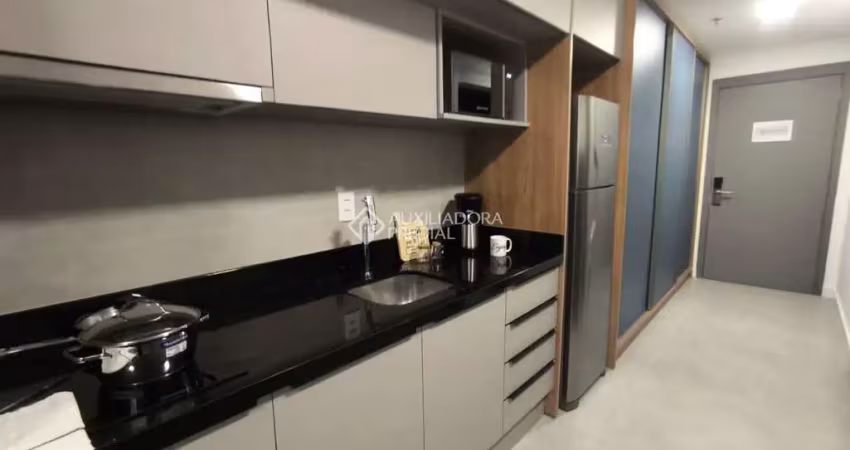Apartamento com 1 quarto para alugar na Rua Professor Simão José Hess, 137, Trindade, Florianópolis
