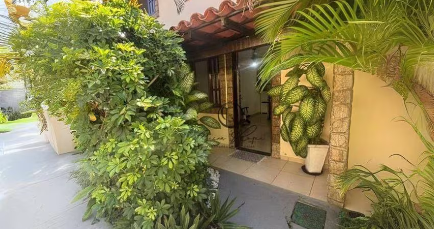 Casa com 2 dormitórios à venda, 57 m² por R$ 350.000,00 - Jardim Flamboyant - Cabo Frio/RJ