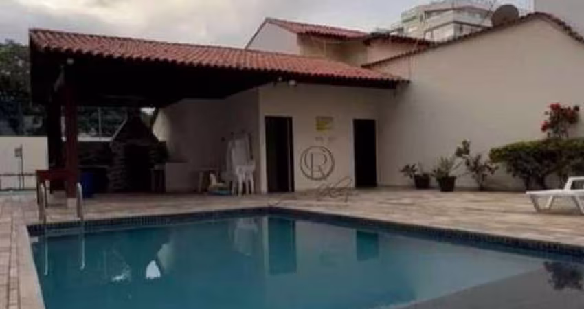 Apartamento com 3 dormitórios à venda, 97 m² por R$ 410.000,00 - Braga - Cabo Frio/RJ