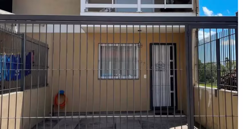 sobrado no Bela Vista com 2 dormitórios e entrada individual