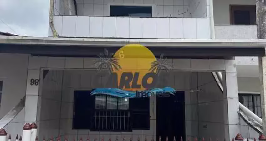 Casa com 3 quartos para alugar na Jandaia dos Sul, 98, Balneário Caravelas, Matinhos