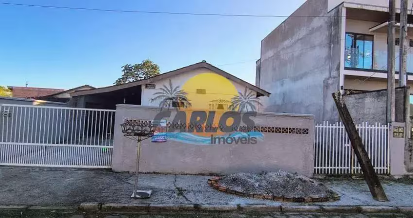 Casa com 2 quartos à venda na Honduras, 273, Costa Azul, Matinhos