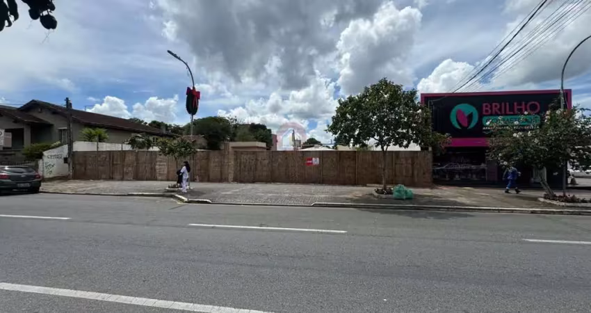 Terreno para Venda em Araucária, Centro