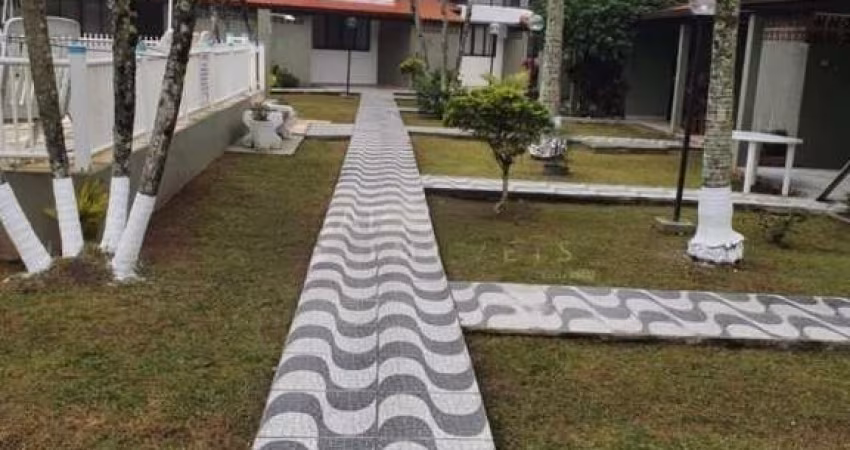 Casa para Venda no bairro SHANGRILA em PONTAL DO PARANA, 3 quartos, 1 vaga, 99 m² de área total, 99 m² privativos,