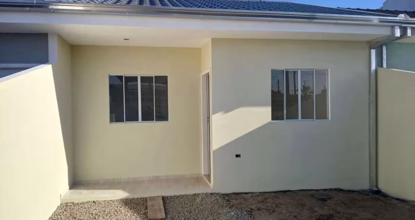 Casa para Venda no bairro BALNEARIO COROADOS em GUARATUBA, 2 quartos, 1 vaga, Sem Mobília, 44 m² de área total, 44 m² privativos,