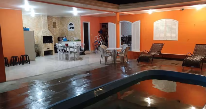 Casa para Venda no bairro SERTÃOZINHO em MATINHOS, 6 quartos sendo 1 suíte, 6 vagas, Semi-Mobiliado, 210 m² de área total, 210 m² privativos,