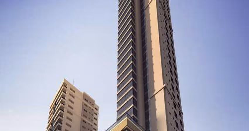 Apartamento para Venda no bairro Centro em Balneario Camboriu, 4 quartos sendo 4 suítes, 3 vagas, 167 m² privativos,