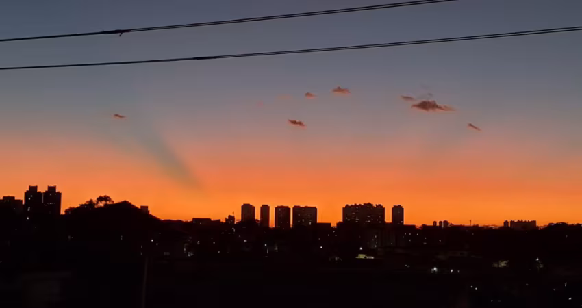 Excelente Imóvel com 02 Dormitórios/02 vagas. Venha conhecer!
