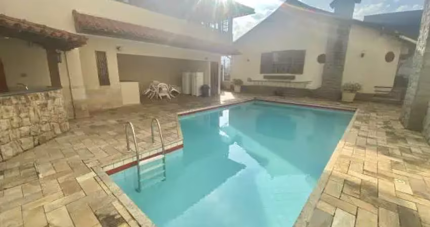 Casa em condomínio fechado com 4 quartos à venda no Alto, Teresópolis 