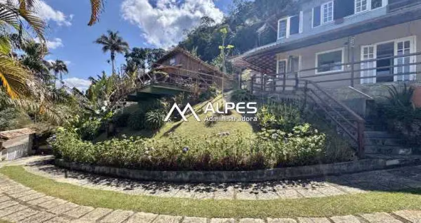 Casa em condomínio fechado com 4 quartos à venda no Albuquerque, Teresópolis 