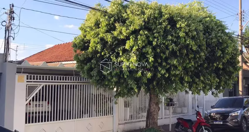 Casa com 3 quartos à venda no São João, Araçatuba 