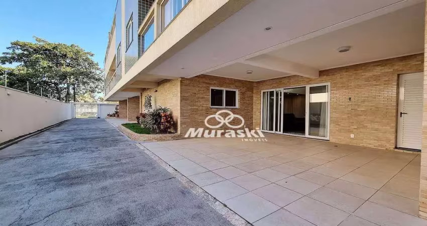 Sobrado com 3 dormitórios à venda, 269 m² por R$ 1.500.000,00 - Centro - Guaratuba/PR