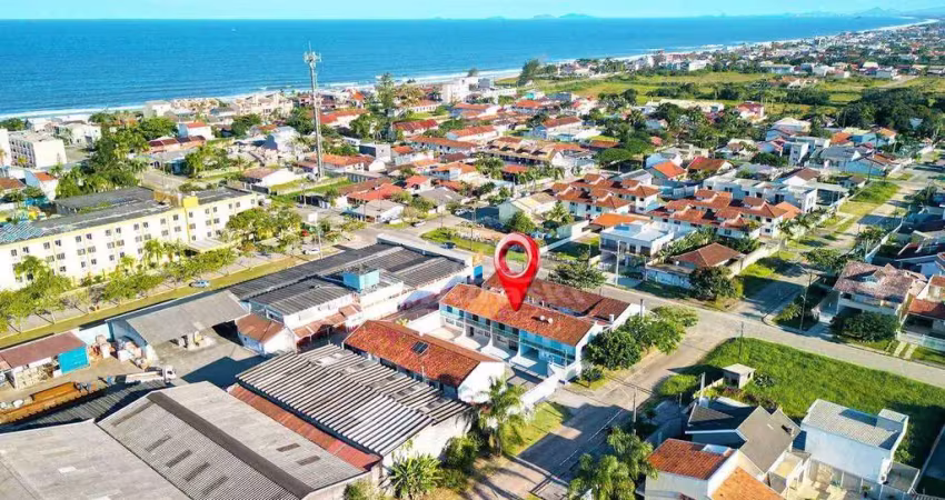 Sobrado com 3 dormitórios à venda, 96 m² por R$ 480.000,00 - Brejatuba - Guaratuba/PR