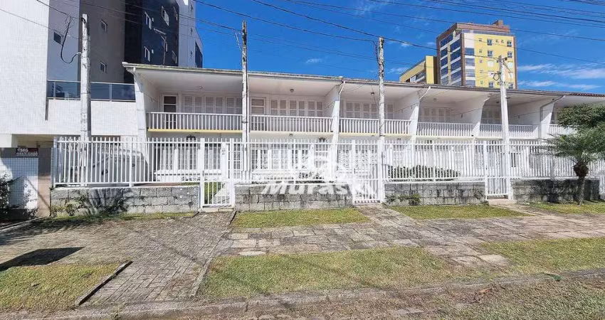Sobrado com 3 dormitórios à venda, 135 m² por r$ 700.000,00 - centro - guaratuba/pr