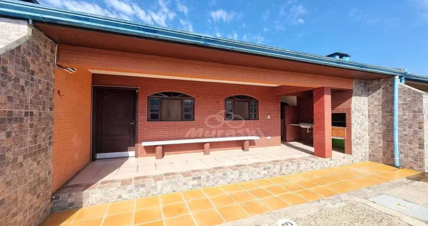 Casa com 2 dormitórios à venda, 50 m² por r$ 220.000,00 - brejatuba - guaratuba/pr