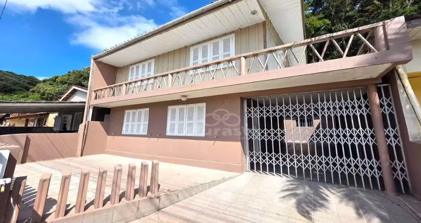 Sobrado com 3 dormitórios à venda, 128 m² por r$ 295.000,00 - centro - guaratuba/pr