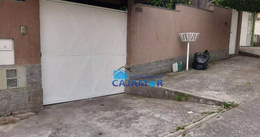 Casa com 3 dormitórios à venda, 201 m² por R$ 420.000 - Parque Climateric Rolland - Francisco Morato/SP