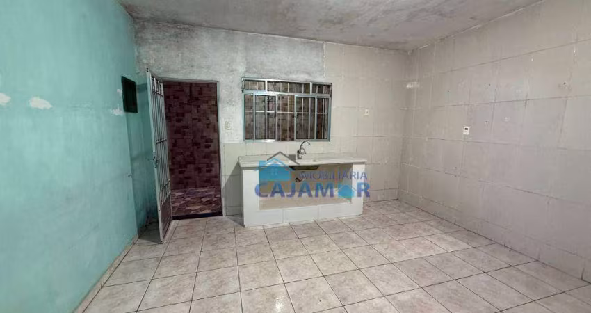Casa com 1 dormitório para alugar, 30 m² por R$ 900,00/mês - Jordanésia - Cajamar/SP