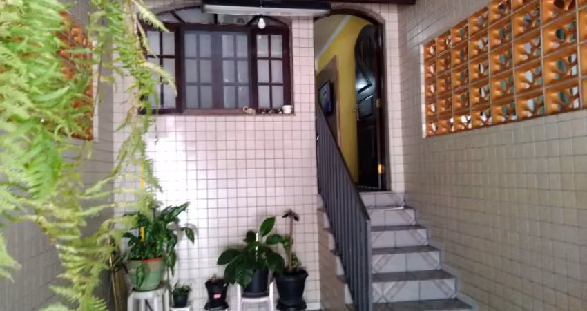 Excelente sobrado aceito troca por casa de igual ou menor valor em rudge ramos, sbcampo