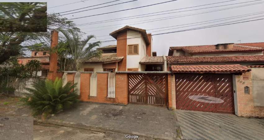 Casa Bem Localizada em Itanhaem aceito Pagamento em Carros ou Caminhões