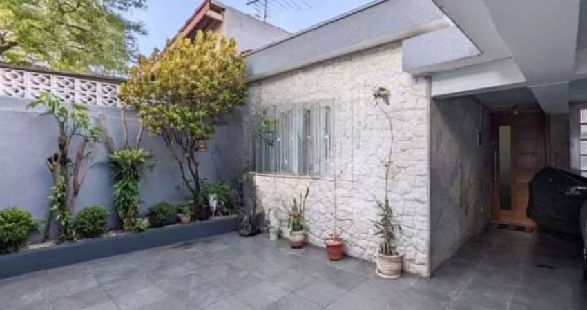 Casa em Ótima Localização em Rudge Ramos, São Bernardo do Campo