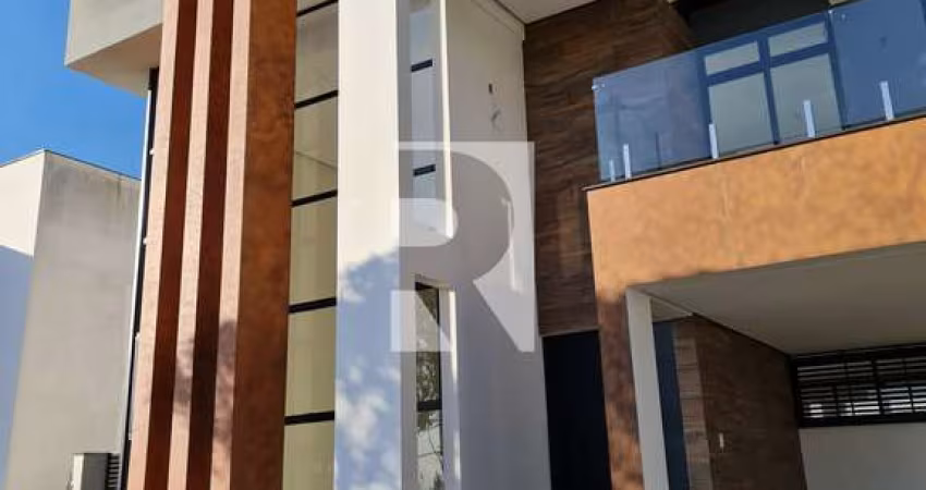 Casa de Luxo no Condomínio Spina Ville !