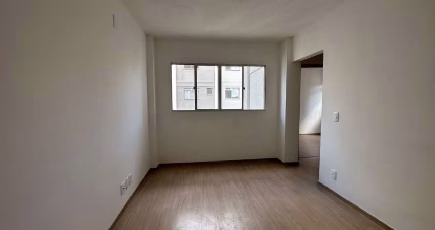 Apartamento 2 quartos à venda no bairro Democrata.