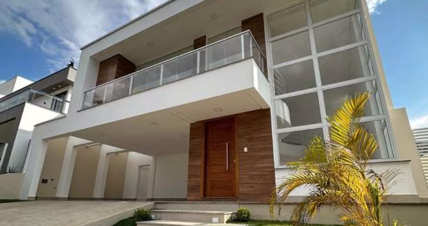 Alto padrão, exclusividade e conforto em cada detalhe: conheça essa casa incrível no Condomínio Residencial Alvim!