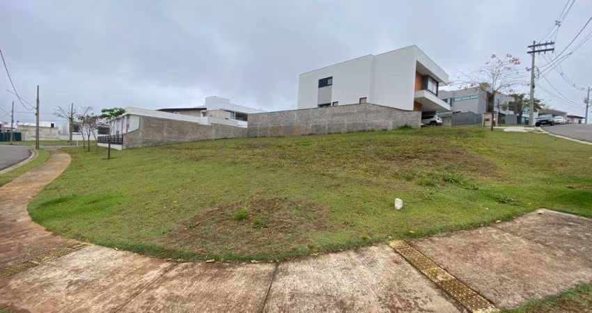Um lote no Alphaville é mais que um investimento, é o auge do luxo e da exclusividade.
