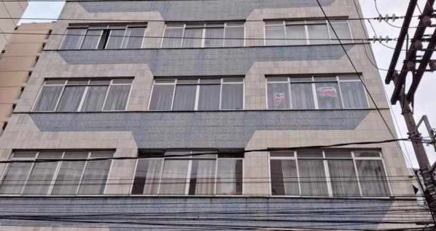 Studio / Apartamento com 1 quarto à Venda no bairro Centro em Juiz de Fora, MG