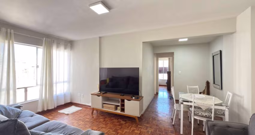 Viva o privilégio de morar na Av. Presidente Itamar Franco! Apartamento 2 quartos à venda.