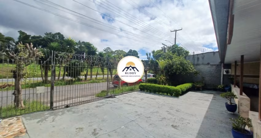 Casa Térrea Ampla | Oportunidade Perfeita para Moradia ou Comércio!