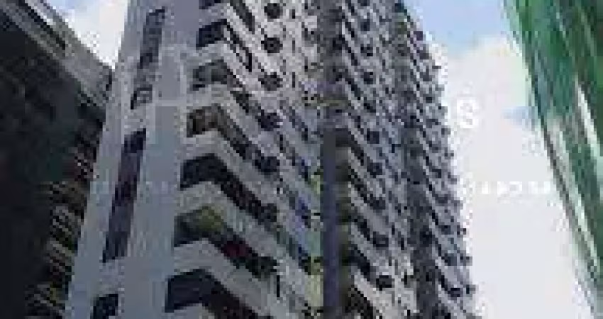 Apartamento à Venda em Espinheiro