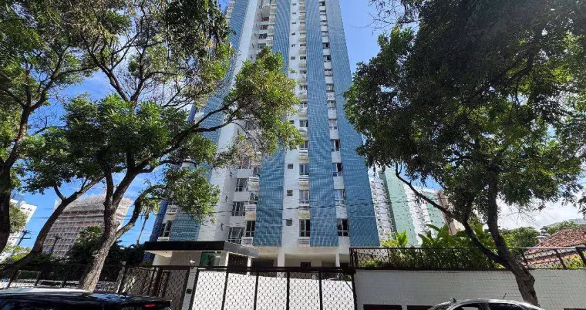 Apartamento à Venda em Espinheiro