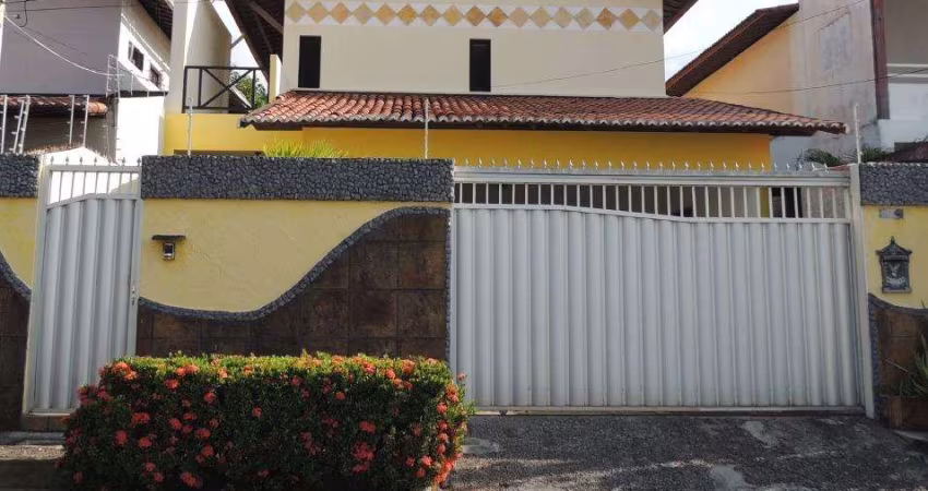 Casa à Venda em Ponta Negra