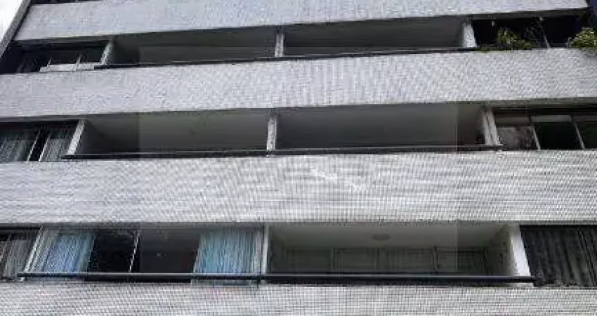Apartamento à Venda em Espinheiro