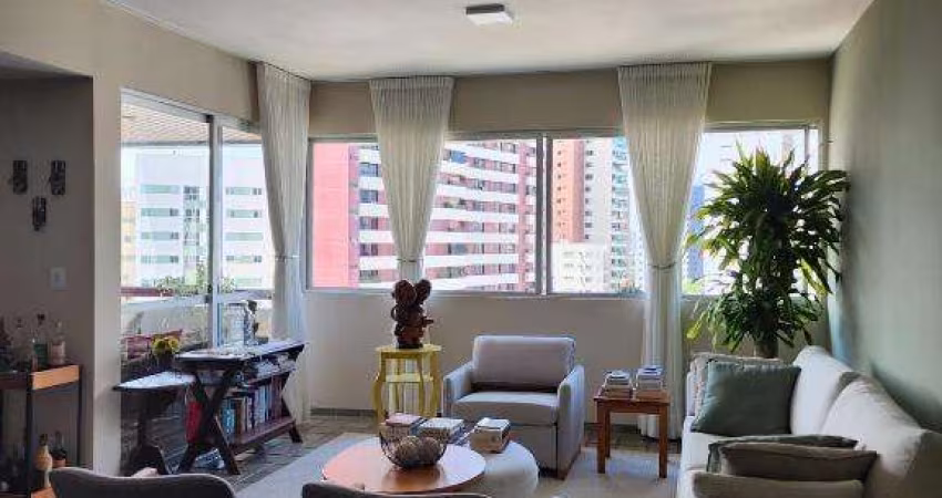 Apartamento à Venda em Espinheiro