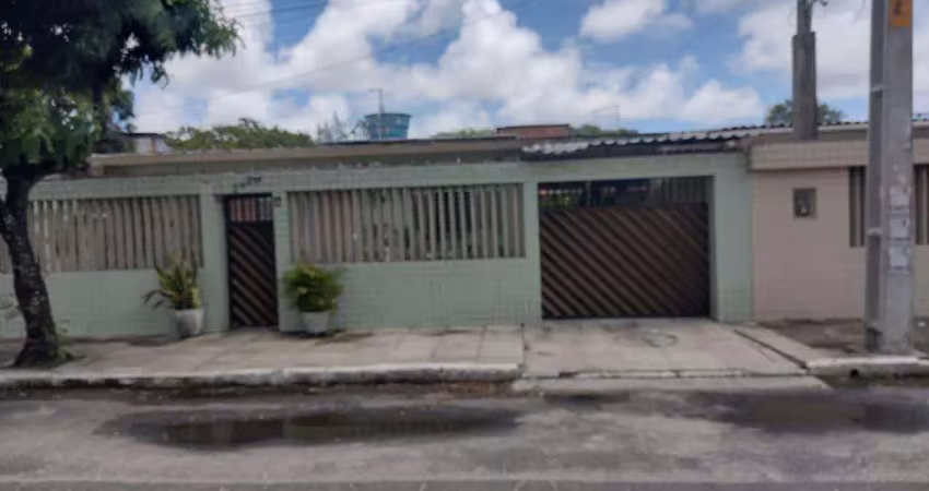 Casaa residencial rua general francisco figueiroa  - areais